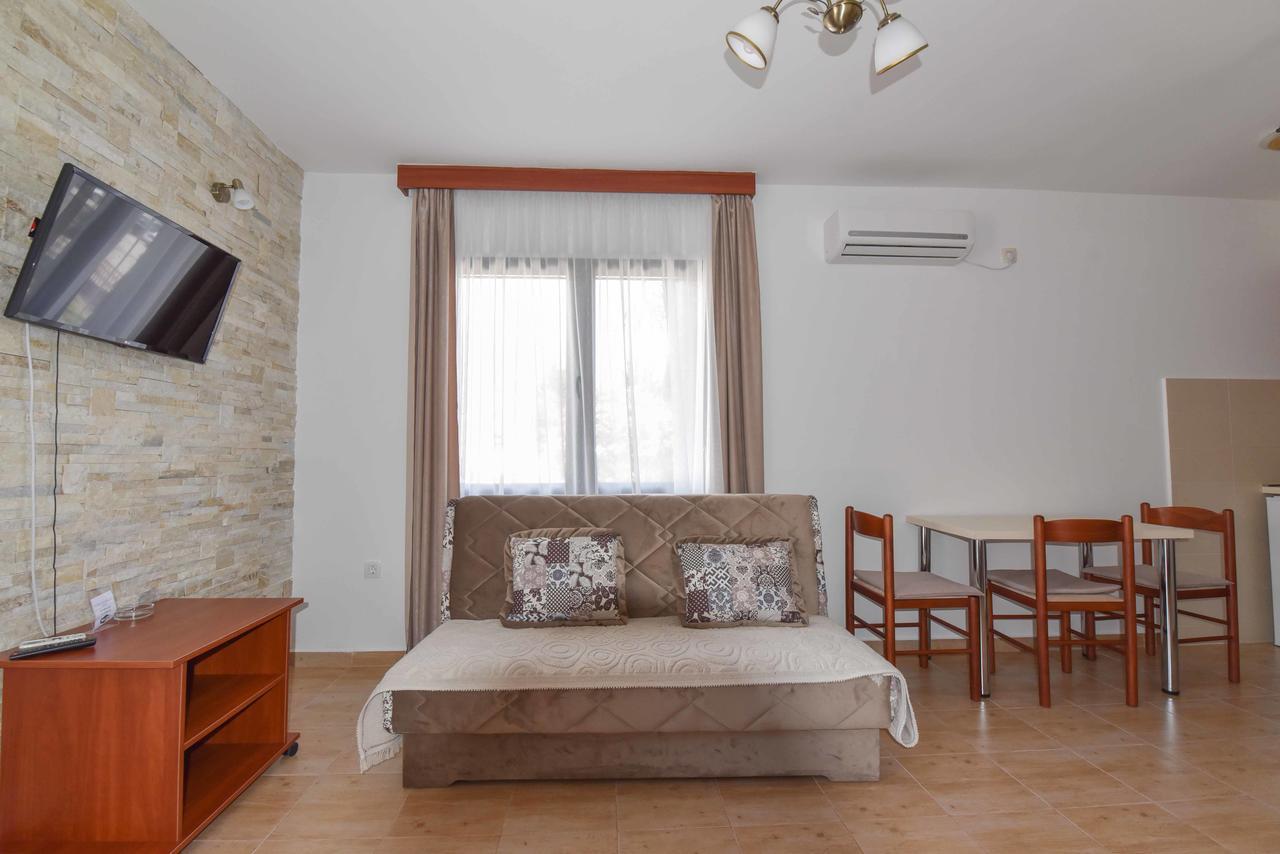 Studio Apartments 6 Palmi Budva Exterior photo